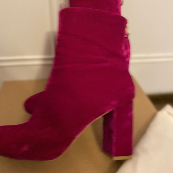 Joie Saalema Cerise Block Boots - Picture 2 of 11